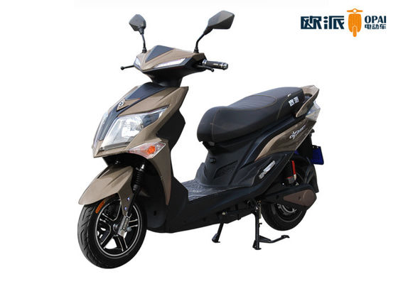 GP500広いタイヤ72V20AHの鉛の酸2000Wの電気モペットのスクーター新しいエネルギー南アメリカの好意モデル